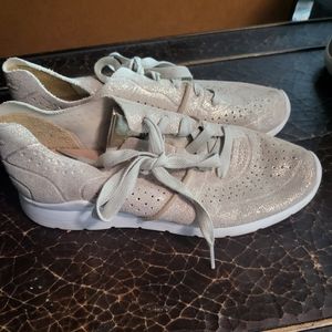 UGG Sneakers size 7